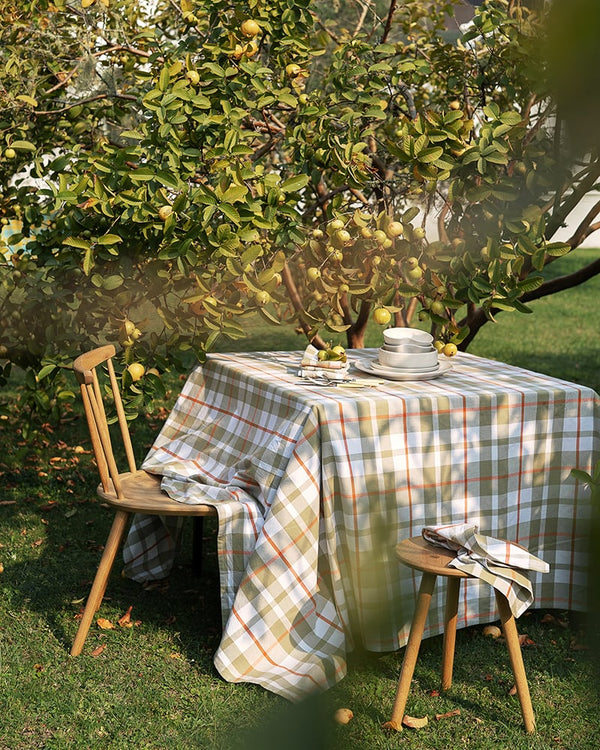 The Caribbean Check Tablecloth - Planters Green