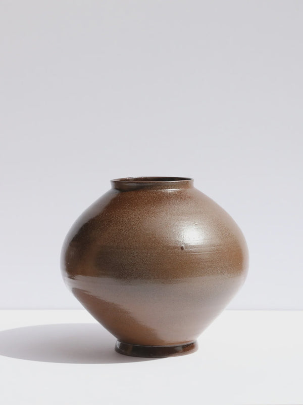 Moon Vase - Chocolate
