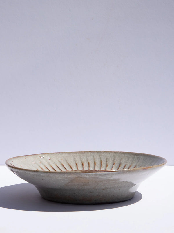 Sun Dial Bowl - Shino