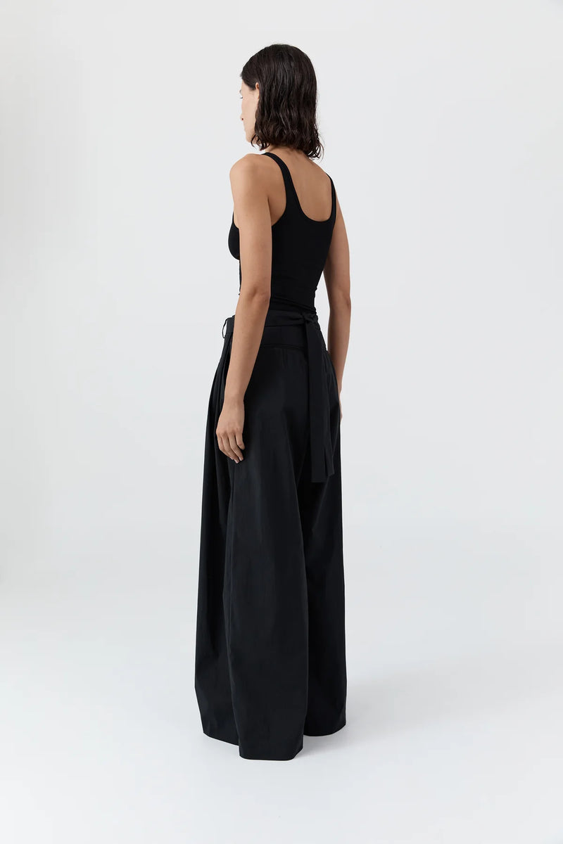 Soft Jersey Slim Scoop Tank - Black