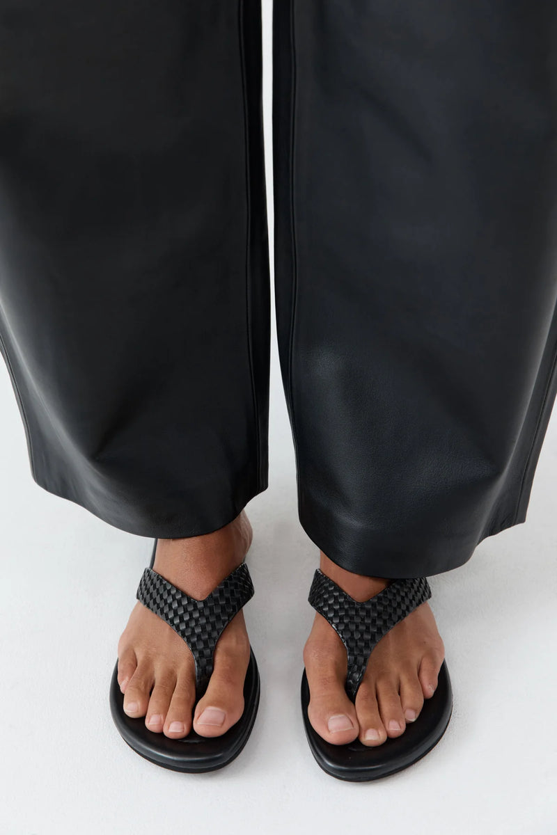 Lattice Weave Thong - Black