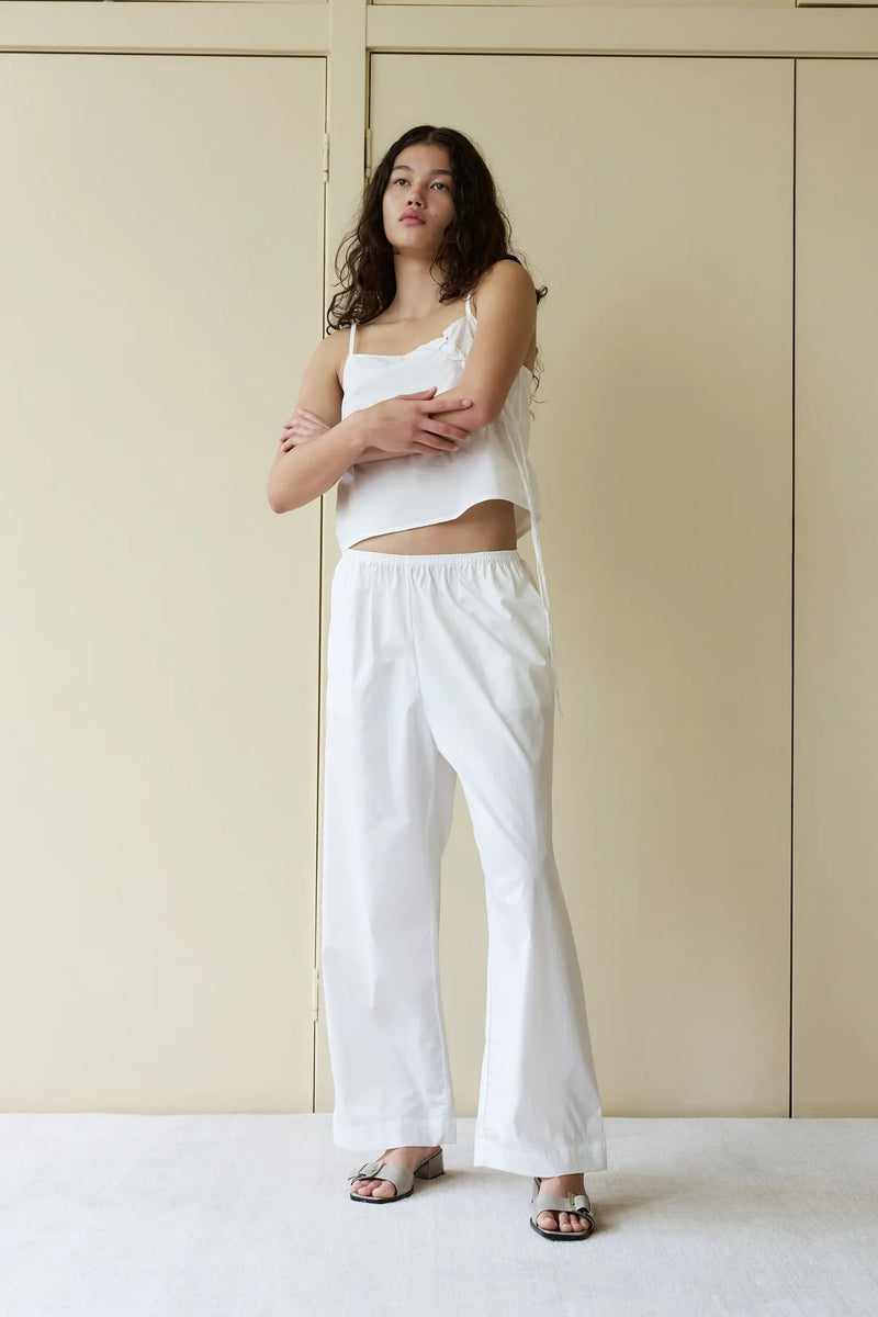 Ease Trouser - White