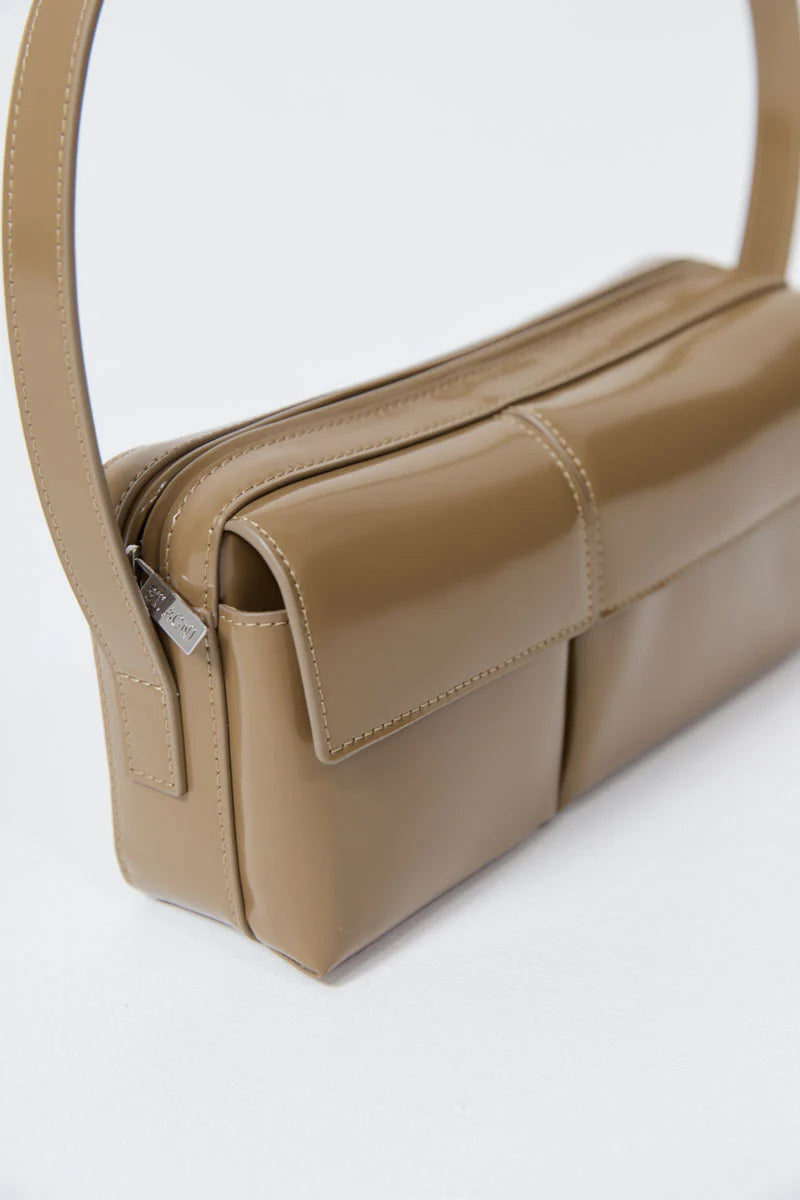 90s Utility Shoulder Bag - Oak