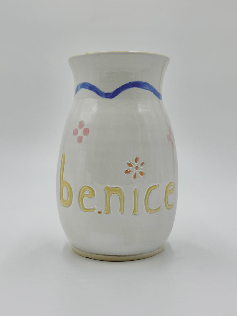 Be Nice Vase