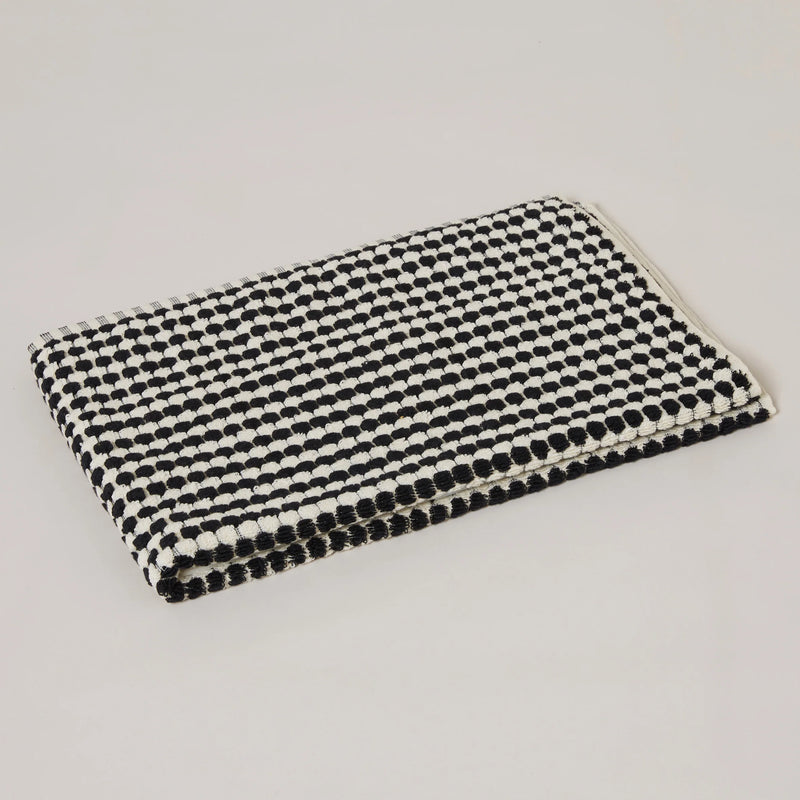 Crescent Bath Mat - Black & White