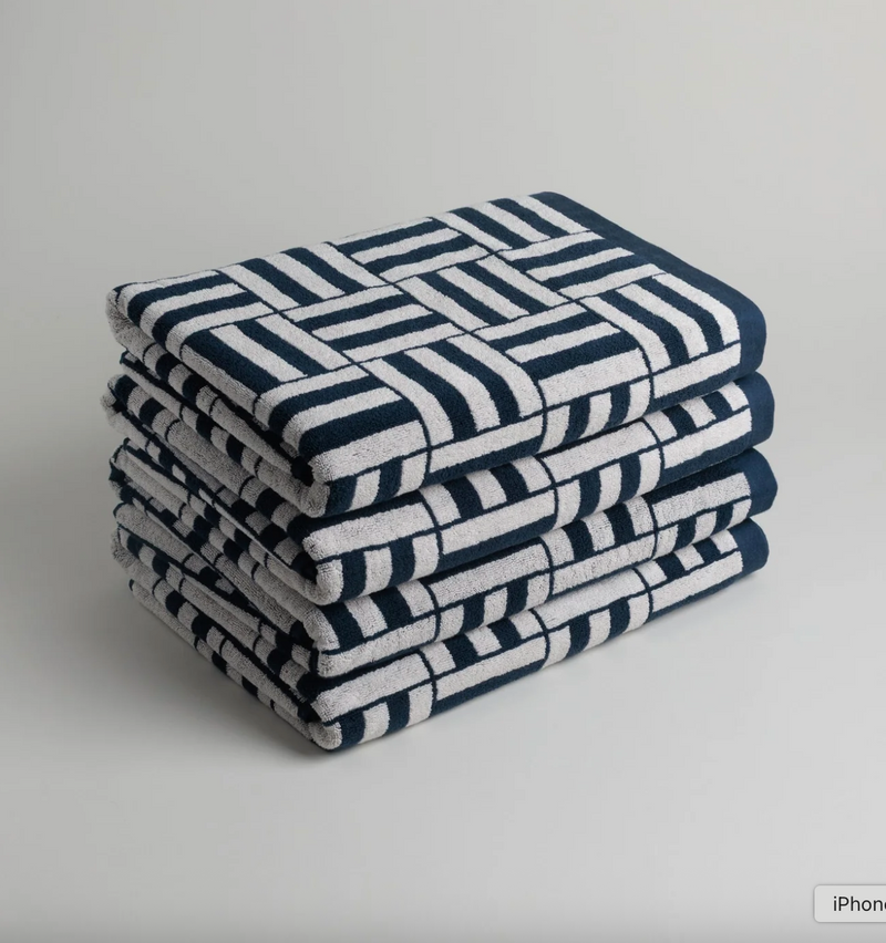 Willis Pool Towel - Obsidian & Stone