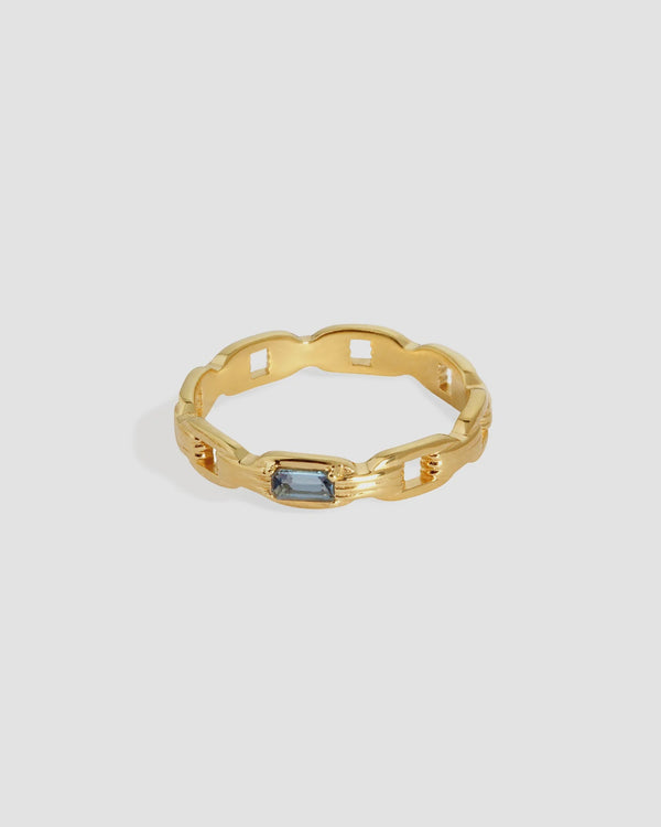 Ava Ring