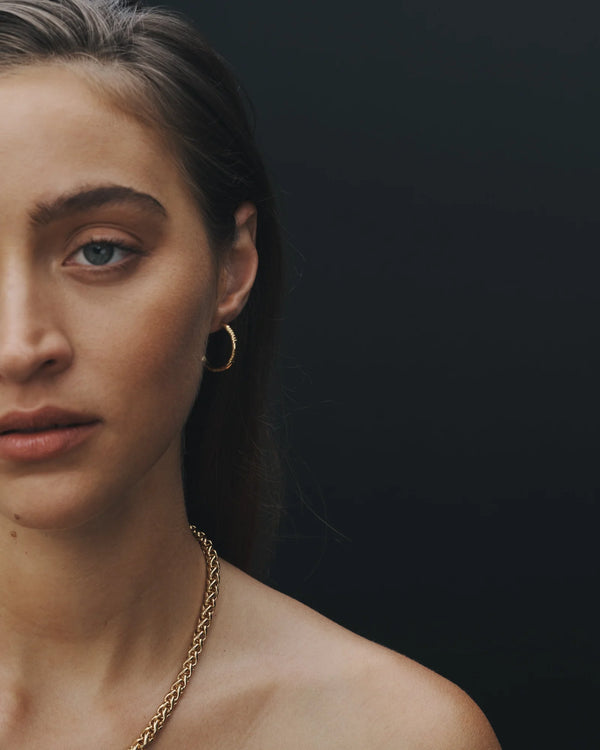 Amari Hoops - Gold Vermeil