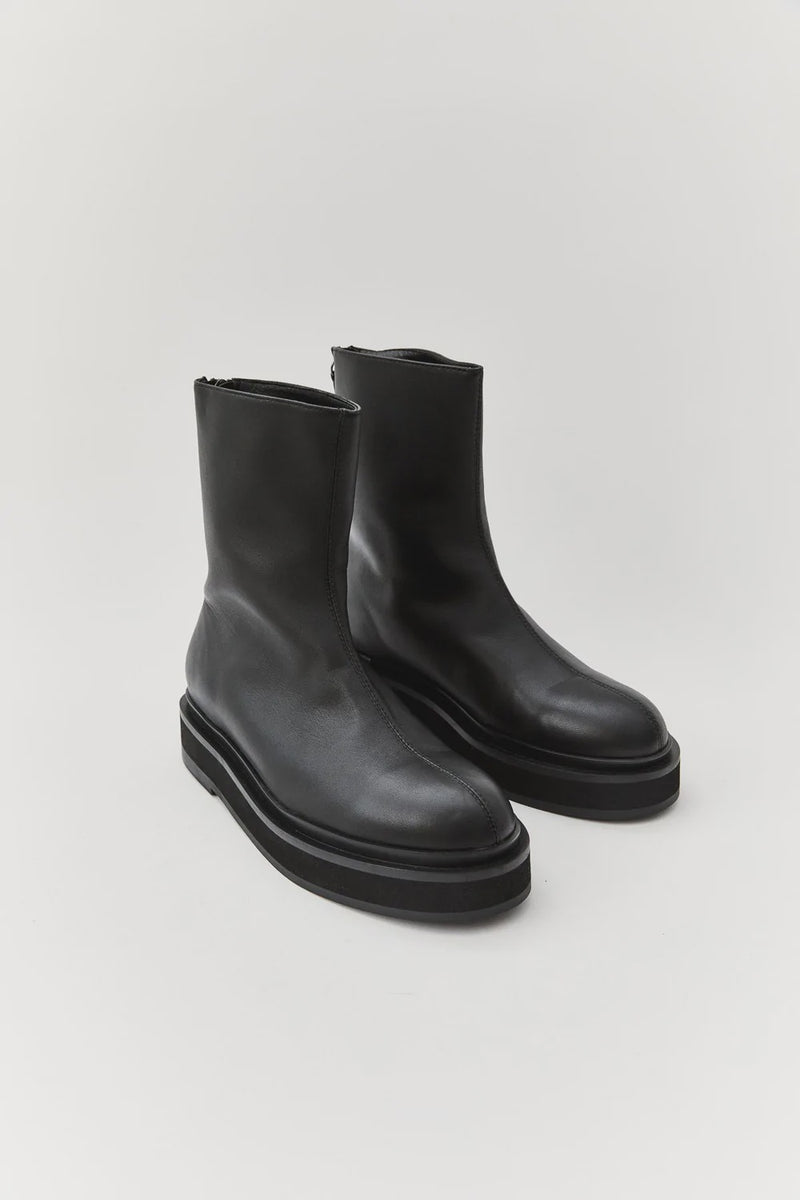 Flatform Boot - Black