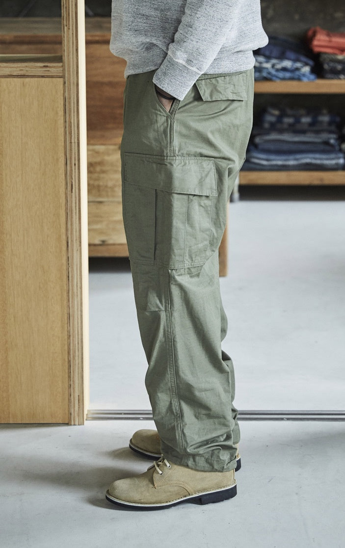 6 Pocket Cargo Pants - Army Green