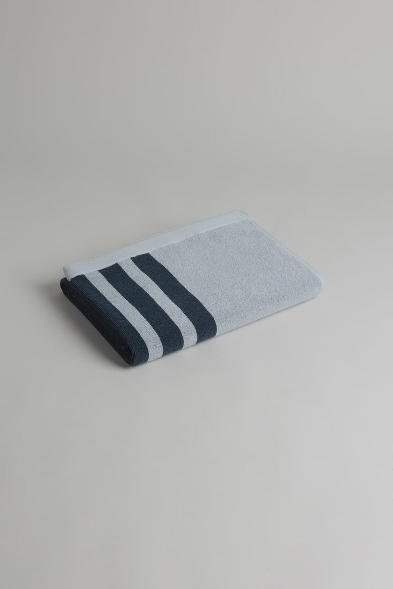Dawn Bath Towel - Ink & Sky