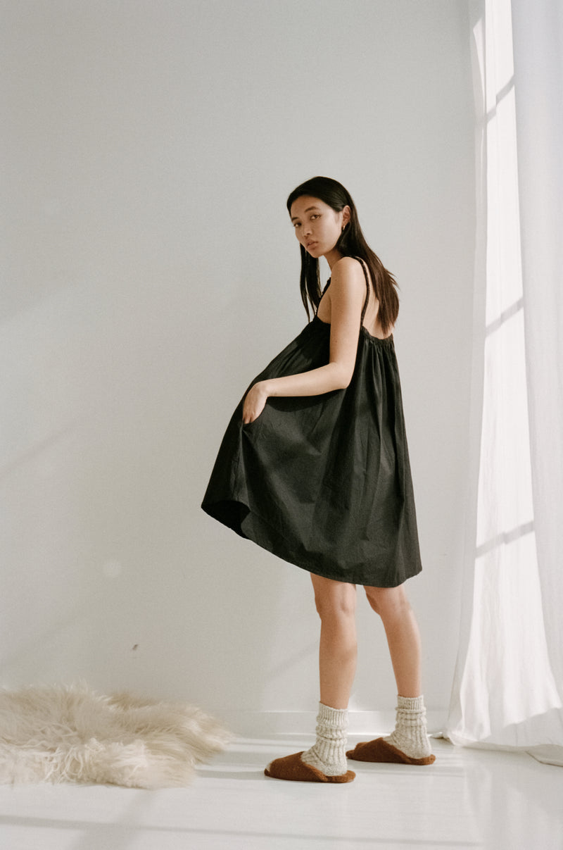 The Skirt Dress - Black