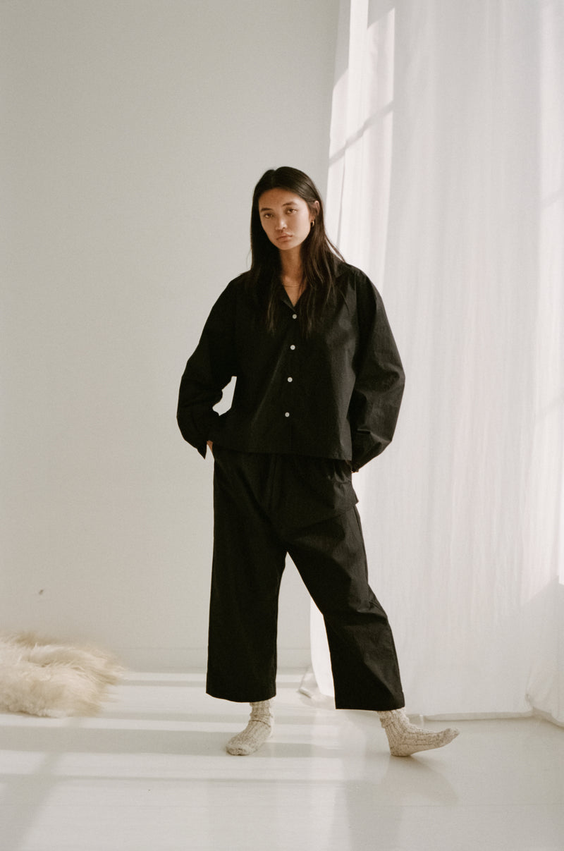 The Oversized Poplin Shirt - Black